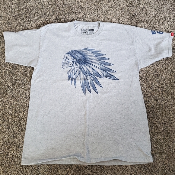 Volcom and Vans 3 T-shirt Bundle (Size L) - Picture 3 of 8